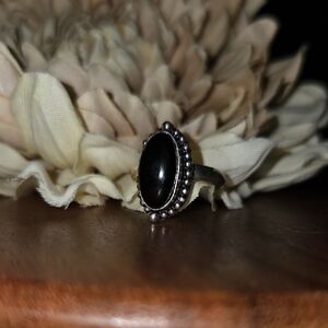 🎁 Black Onyx Ring Size 7½ Silver Plated NEW